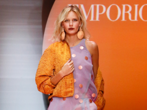 Milano Moda Haftası’nda Emporio Armani dalgası
